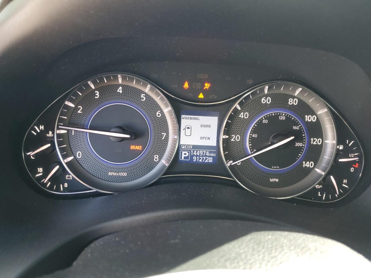 2014 Infiniti QX80 - Image 9