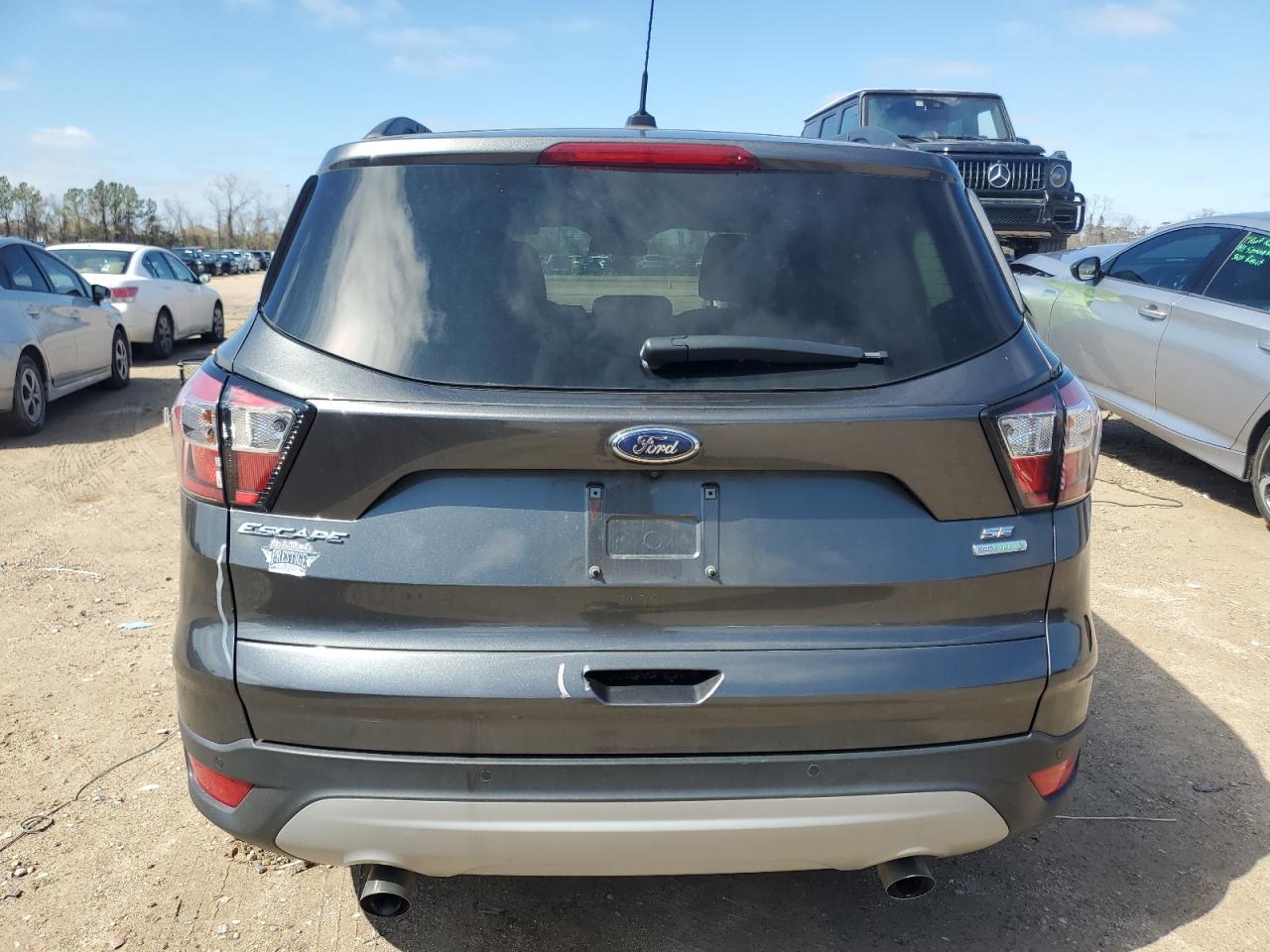 1FMCU0G9XHUF06747 FORD ESCAPE 2017