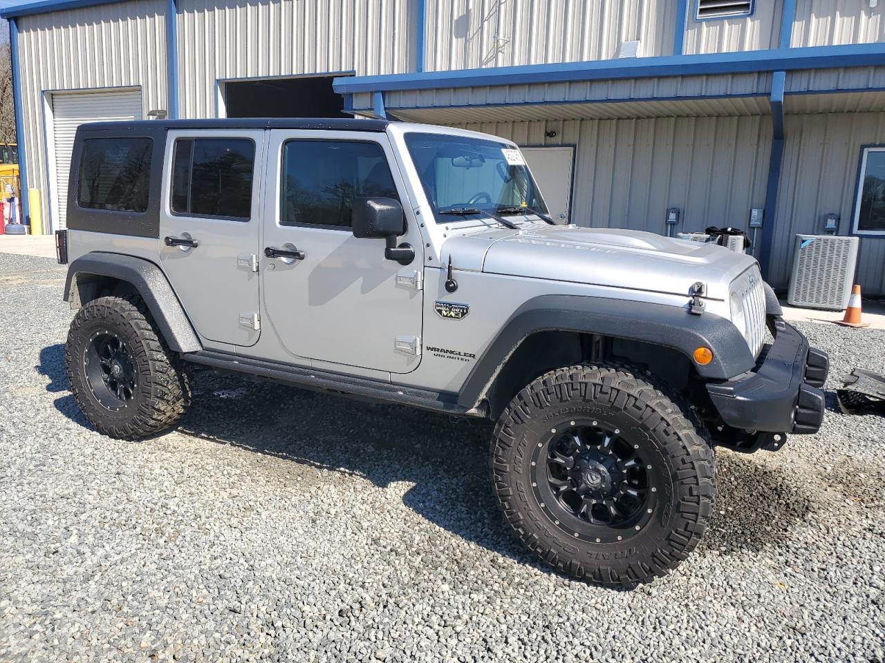 2012 Jeep Wrangler - Image 4