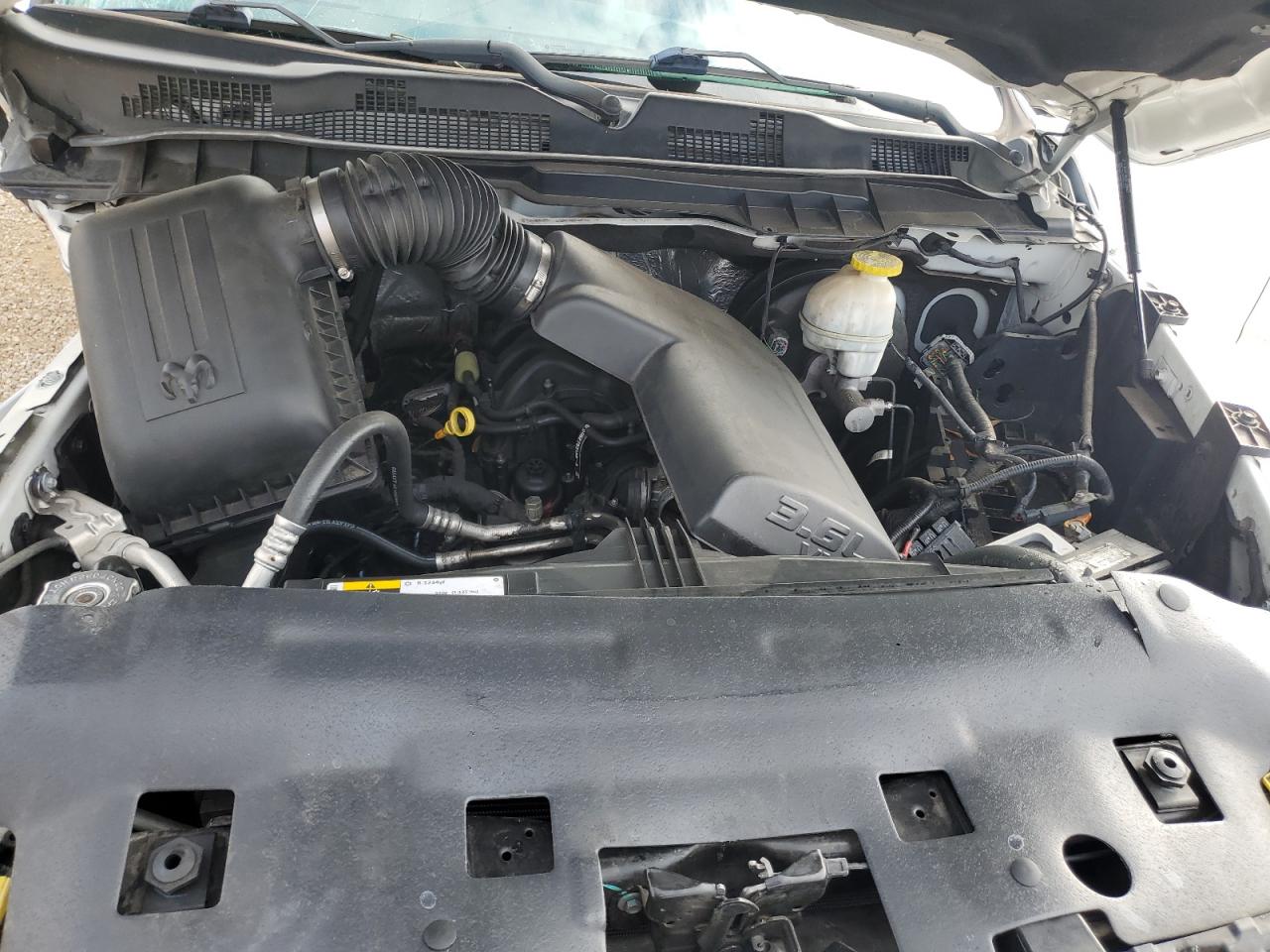 2019 RAM 1500 - Image 13