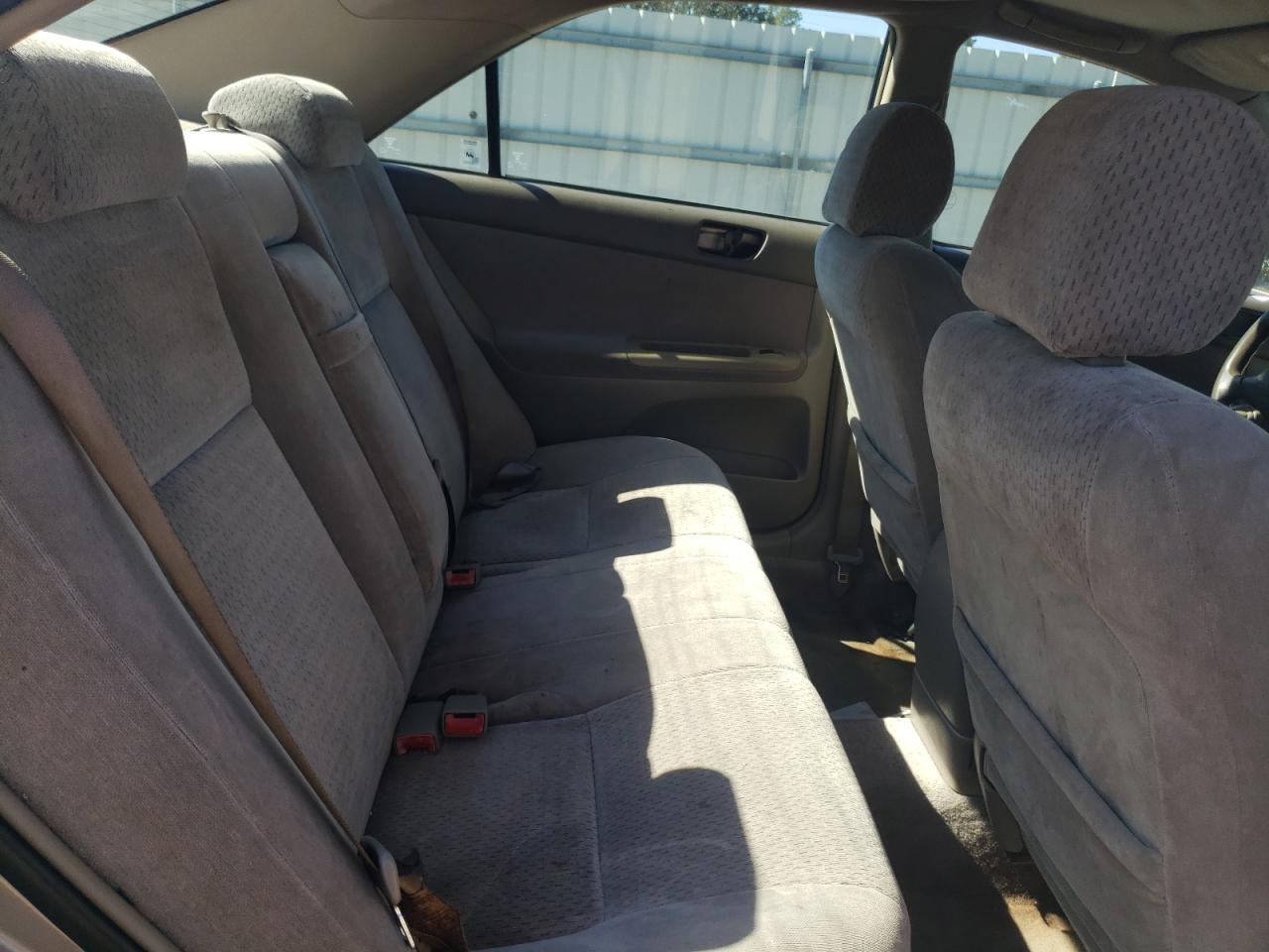 2002 Toyota Camry - Image 10