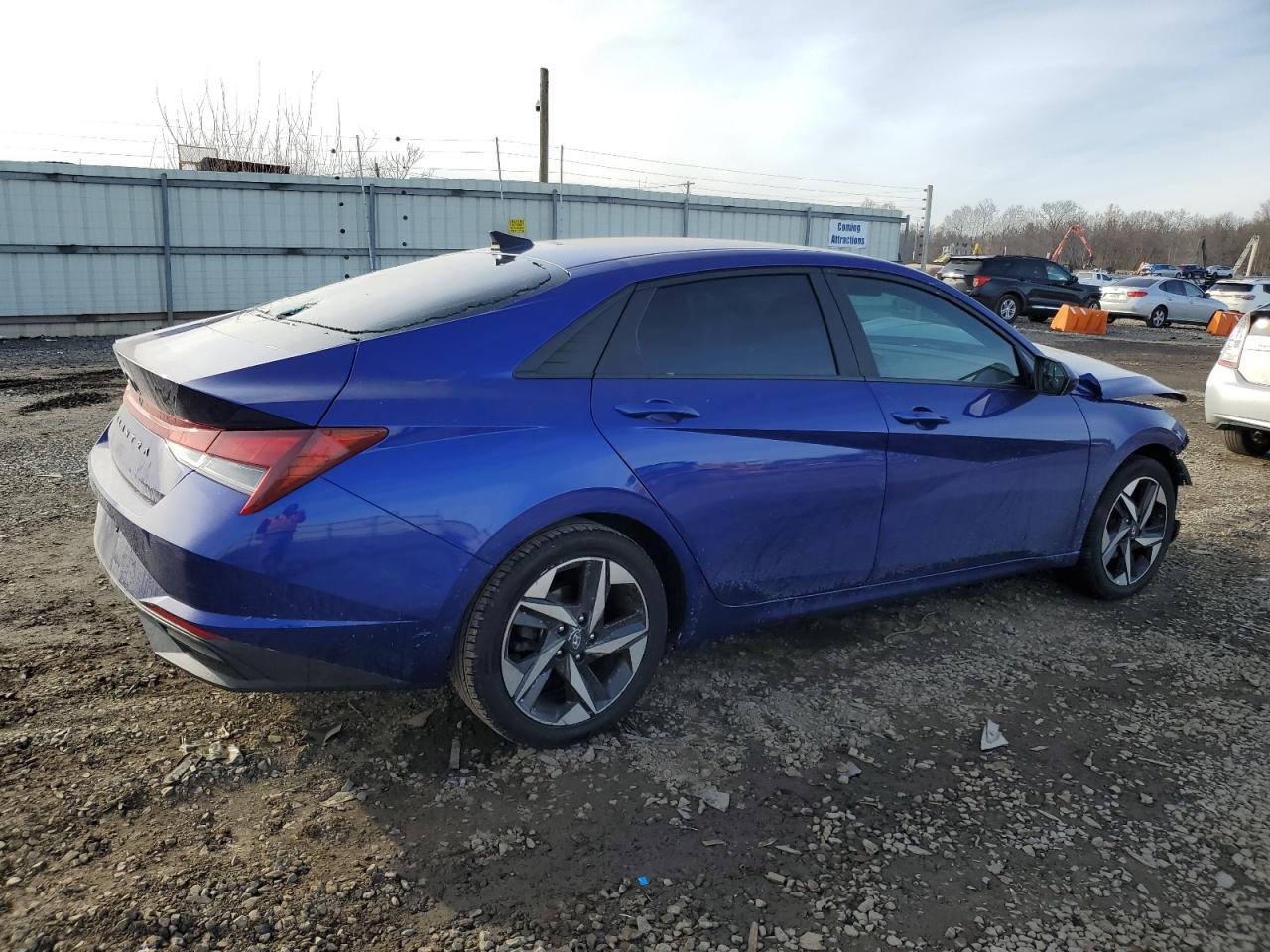 2023 Hyundai Elantra - Image 3