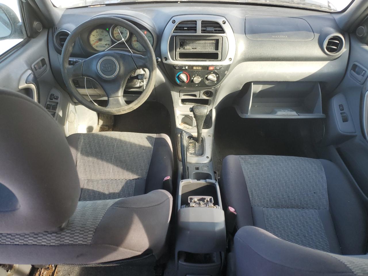 2002 Toyota RAV 4 - Image 8