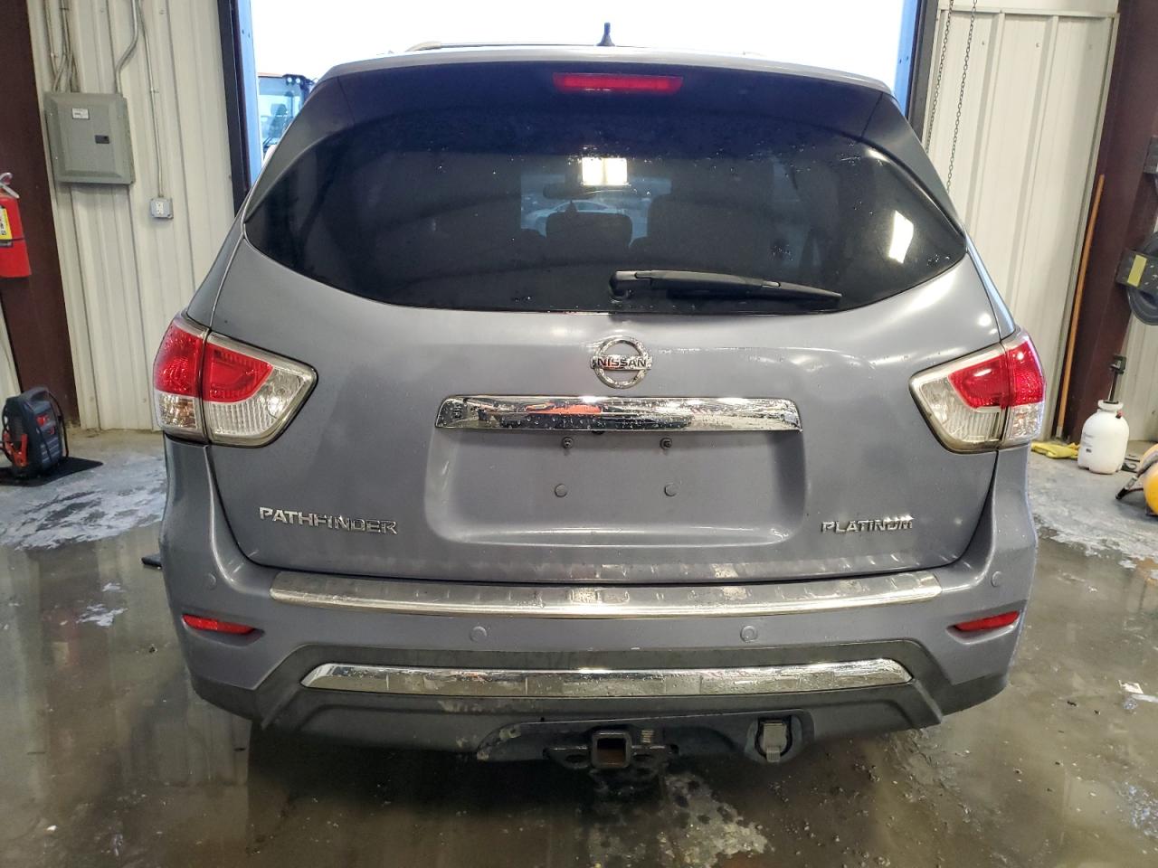 2014 Nissan Pathfinder - Image 6