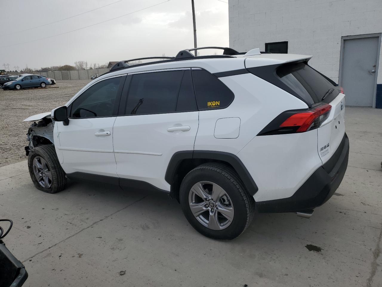 2022 Toyota RAV 4 - Image 2