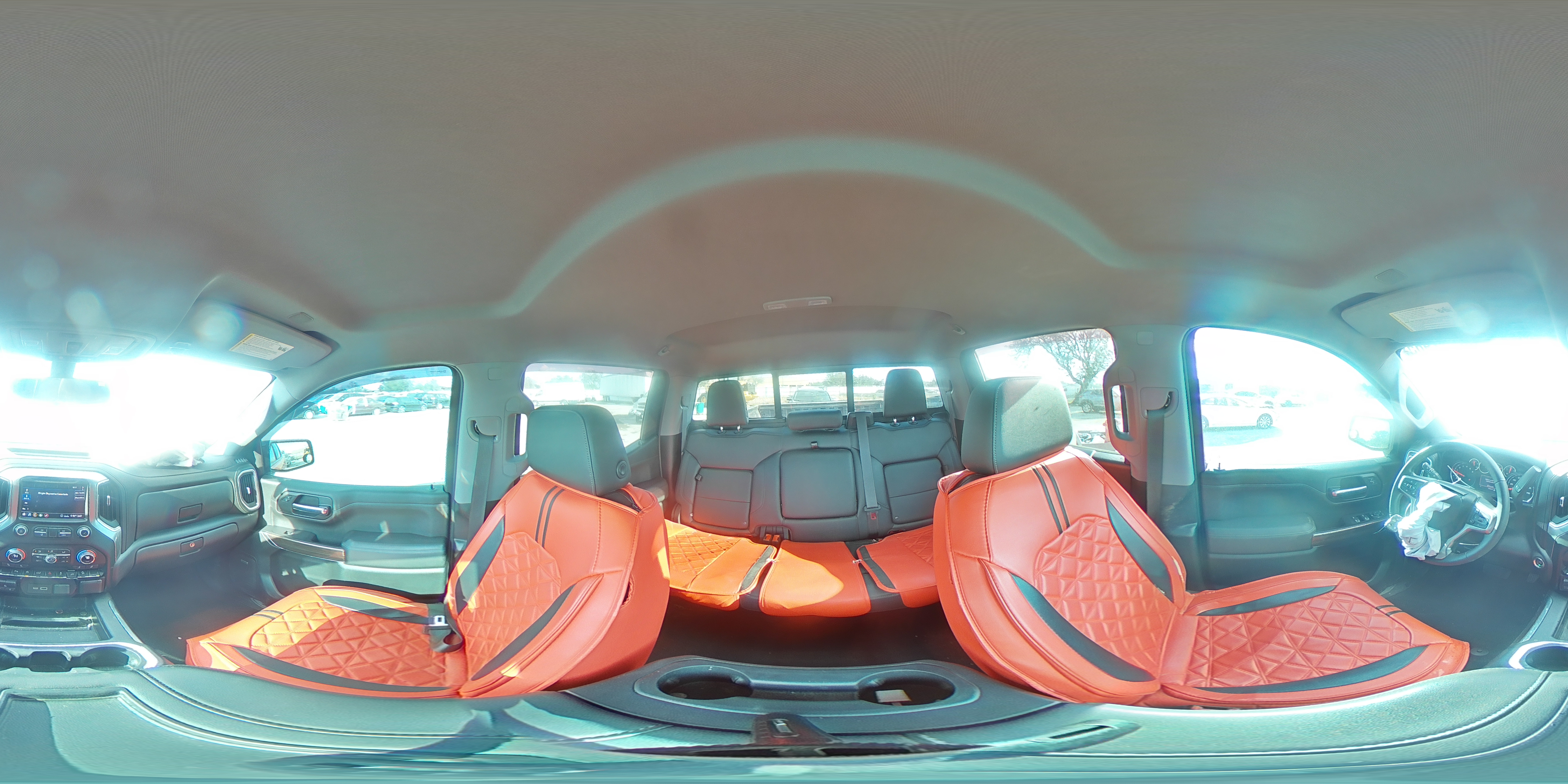 2020 Chevrolet Silverado - Image 12