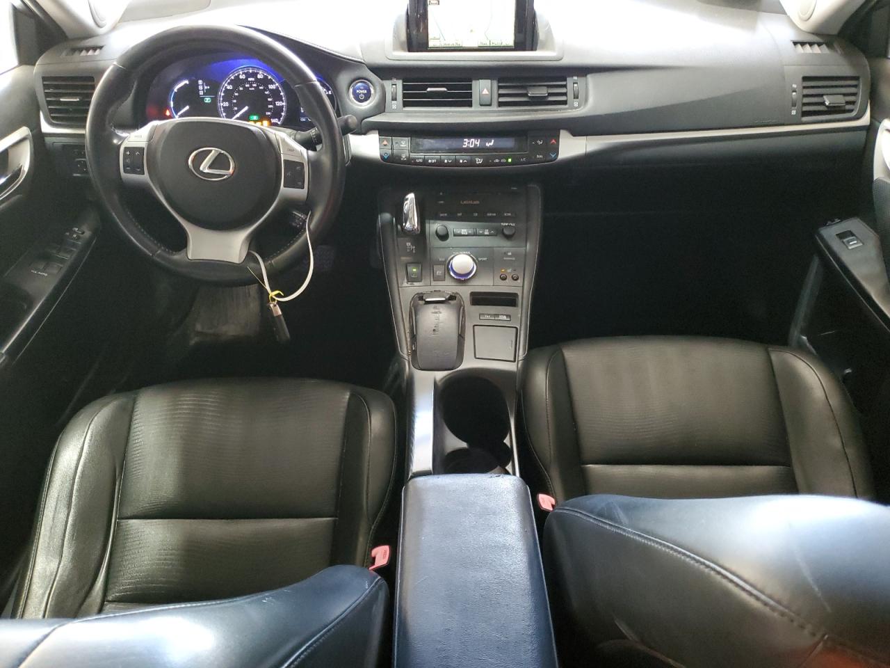 2012 Lexus CT - Image 8