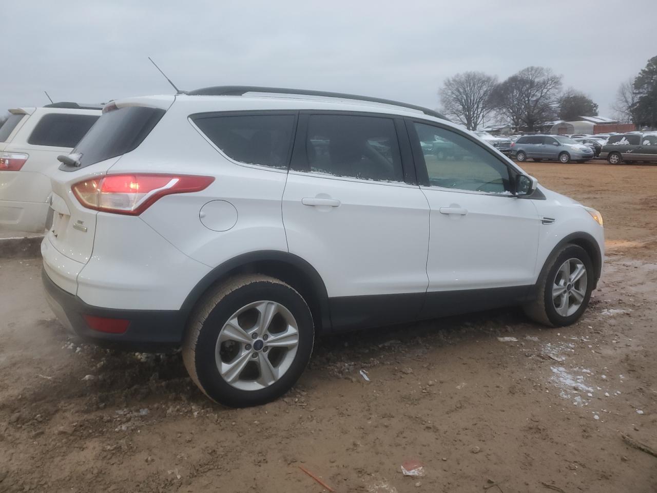 1FMCU0GX6GUB79597 FORD ESCAPE 2016