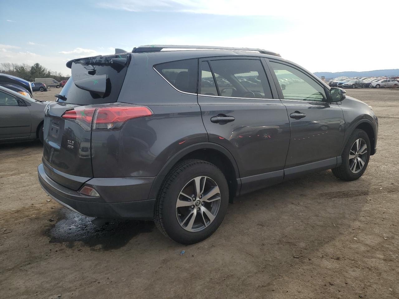 JTMRFREV5GD186667 TOYOTA RAV4 2016