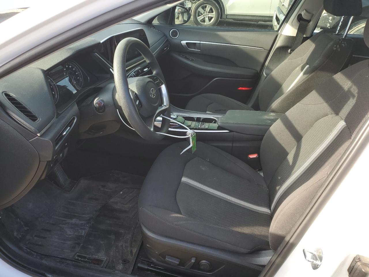 2022 Hyundai Sonata - Image 7
