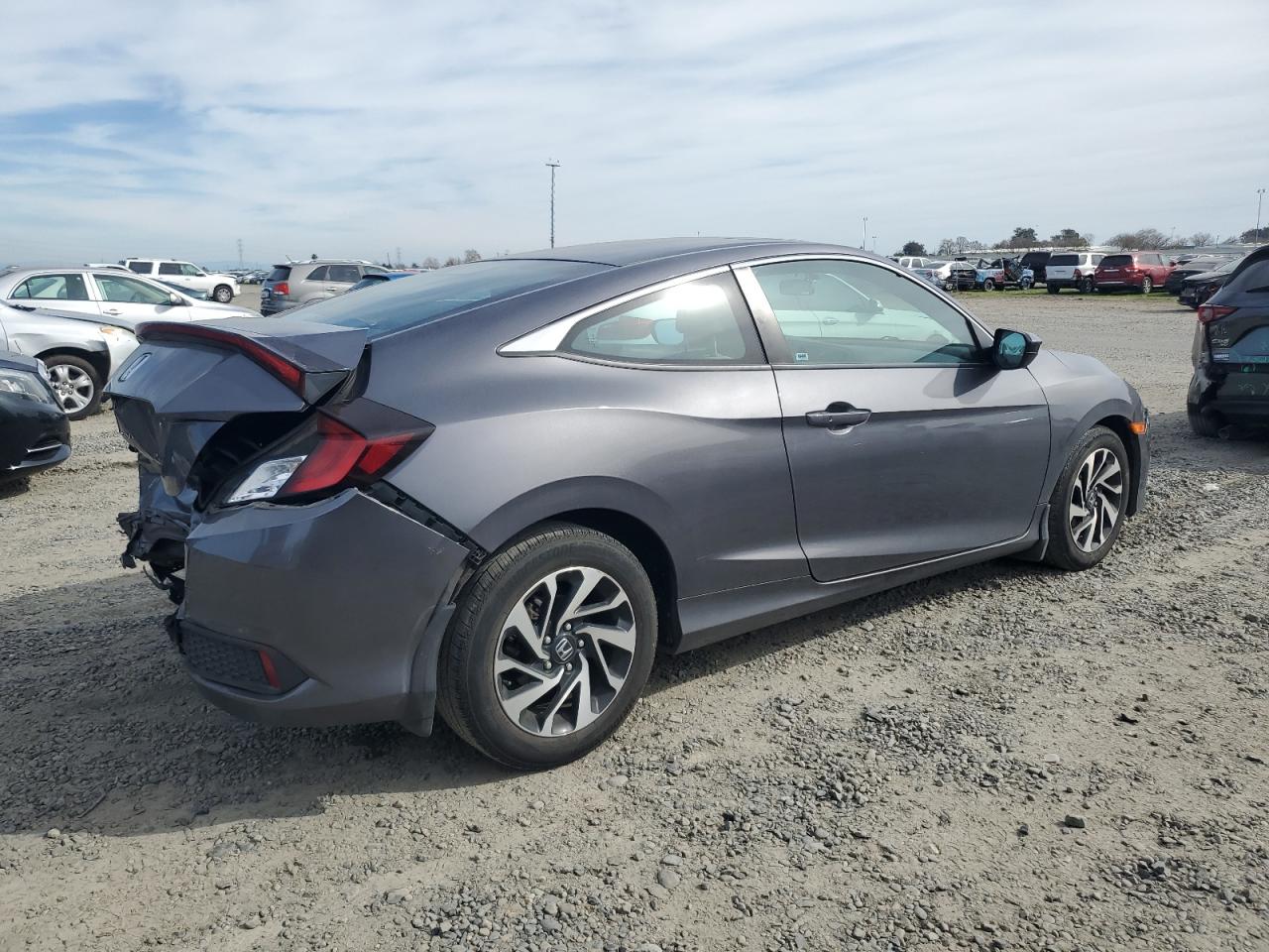 2HGFC4B03GH305831 HONDA CIVIC 2016