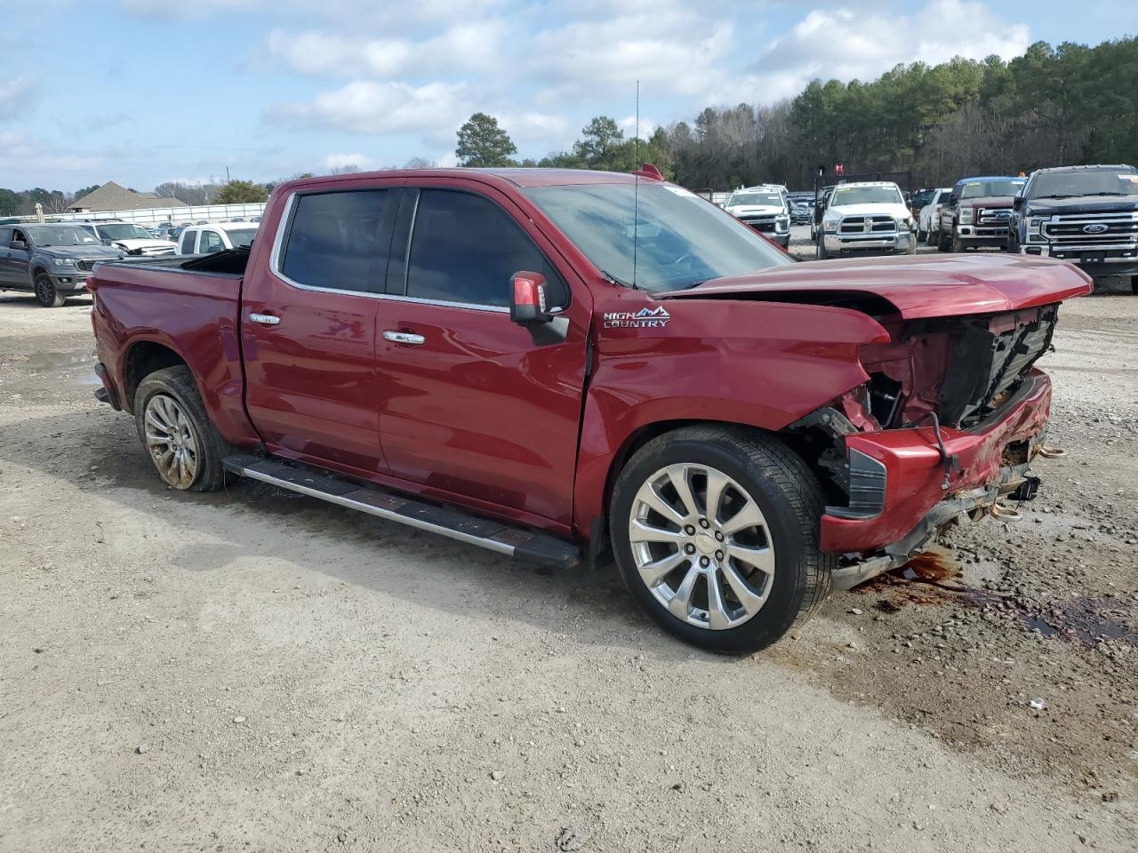 2019 Chevrolet Silverado - Image 4