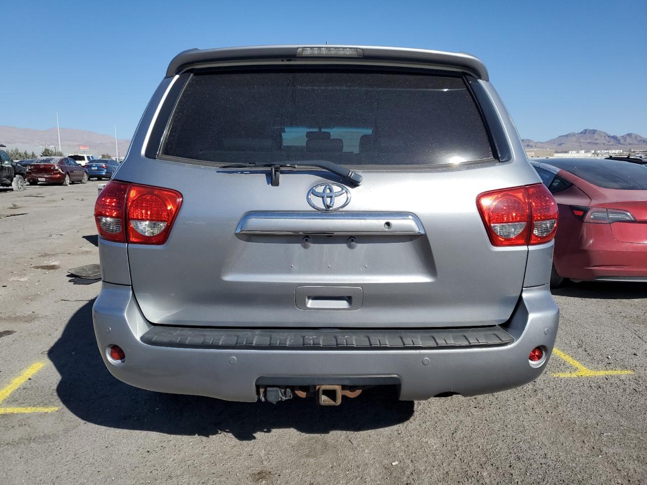 2010 Toyota Sequoia - Image 6