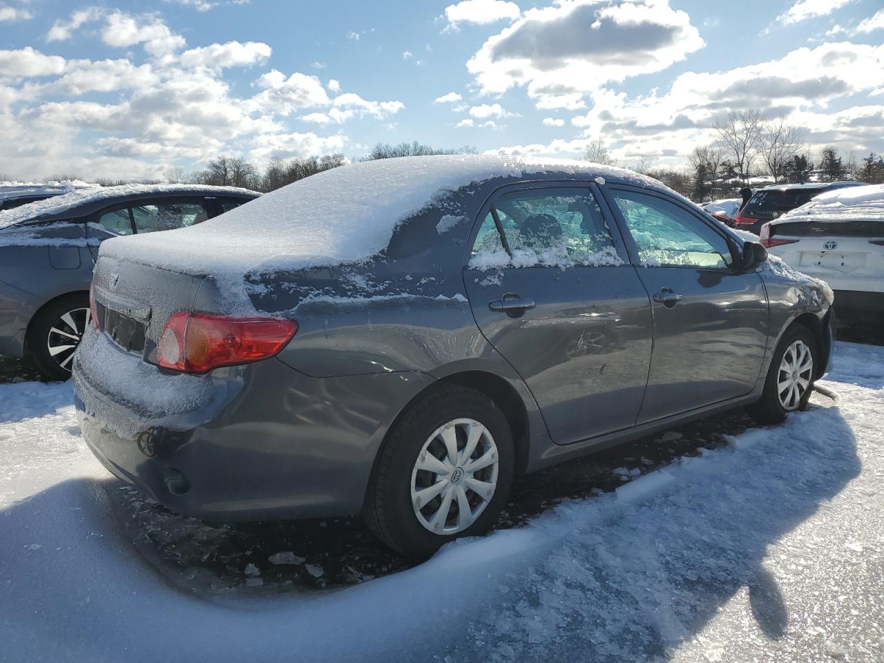2010 Toyota Corolla - Image 3