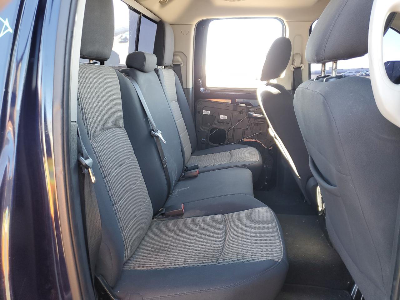 2012 Dodge RAM - Image 10