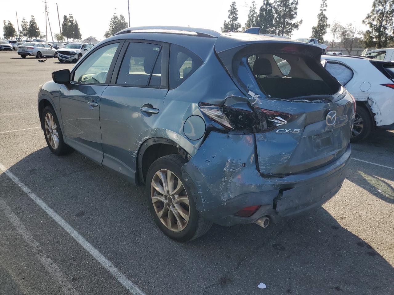 2015 Mazda CX-5 - Image 2
