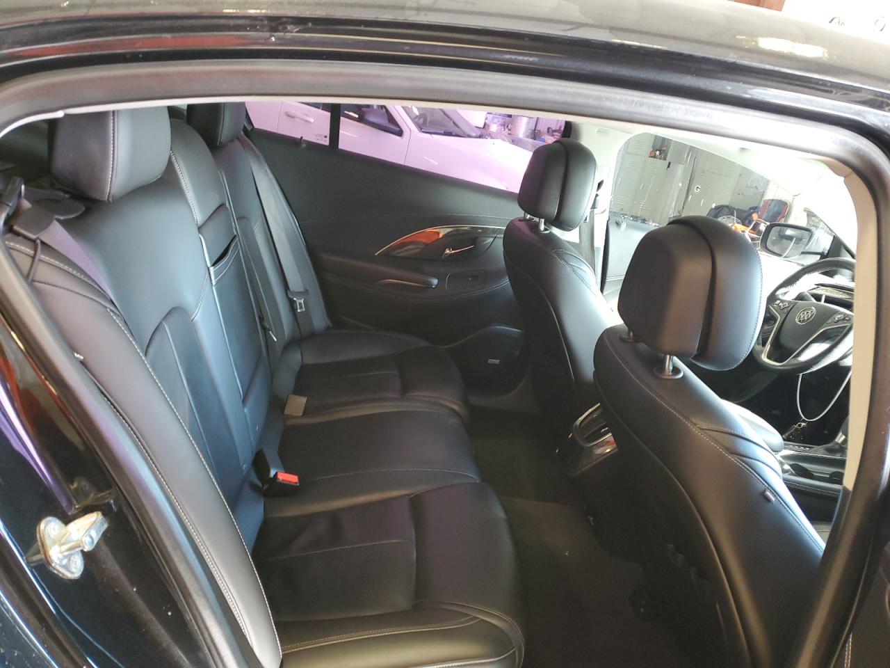 2014 Buick LaCrosse - Image 10