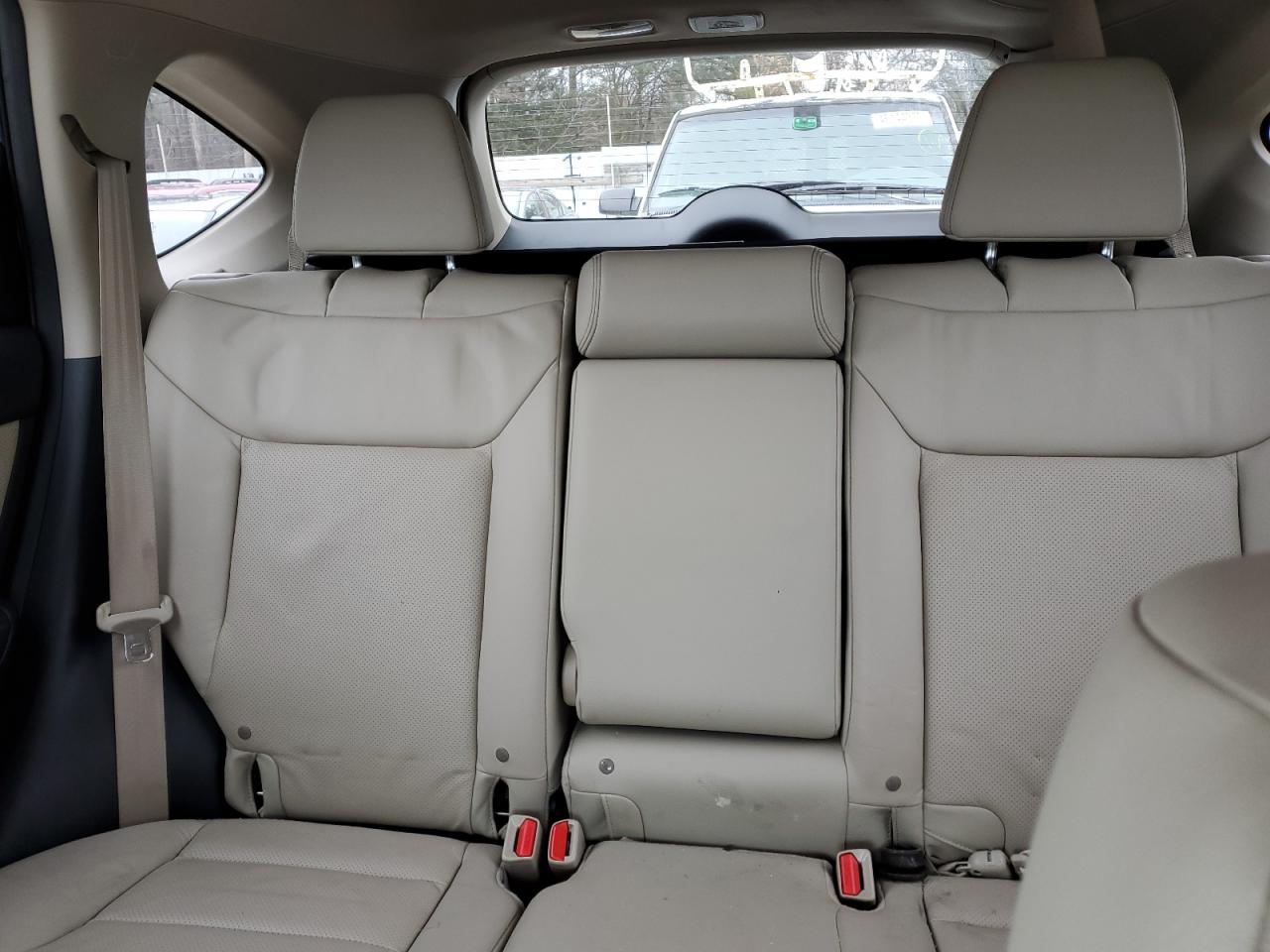 2015 Honda CR-V - Image 10