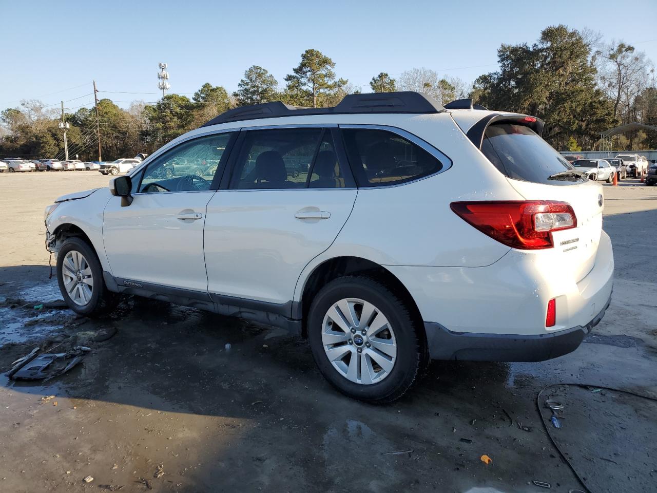 2017 Subaru Outback - Image 2