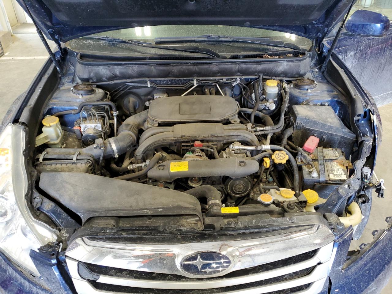 2011 Subaru Outback - Image 11