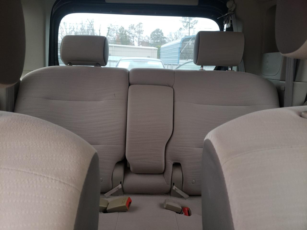 2009 Nissan Cube - Image 10