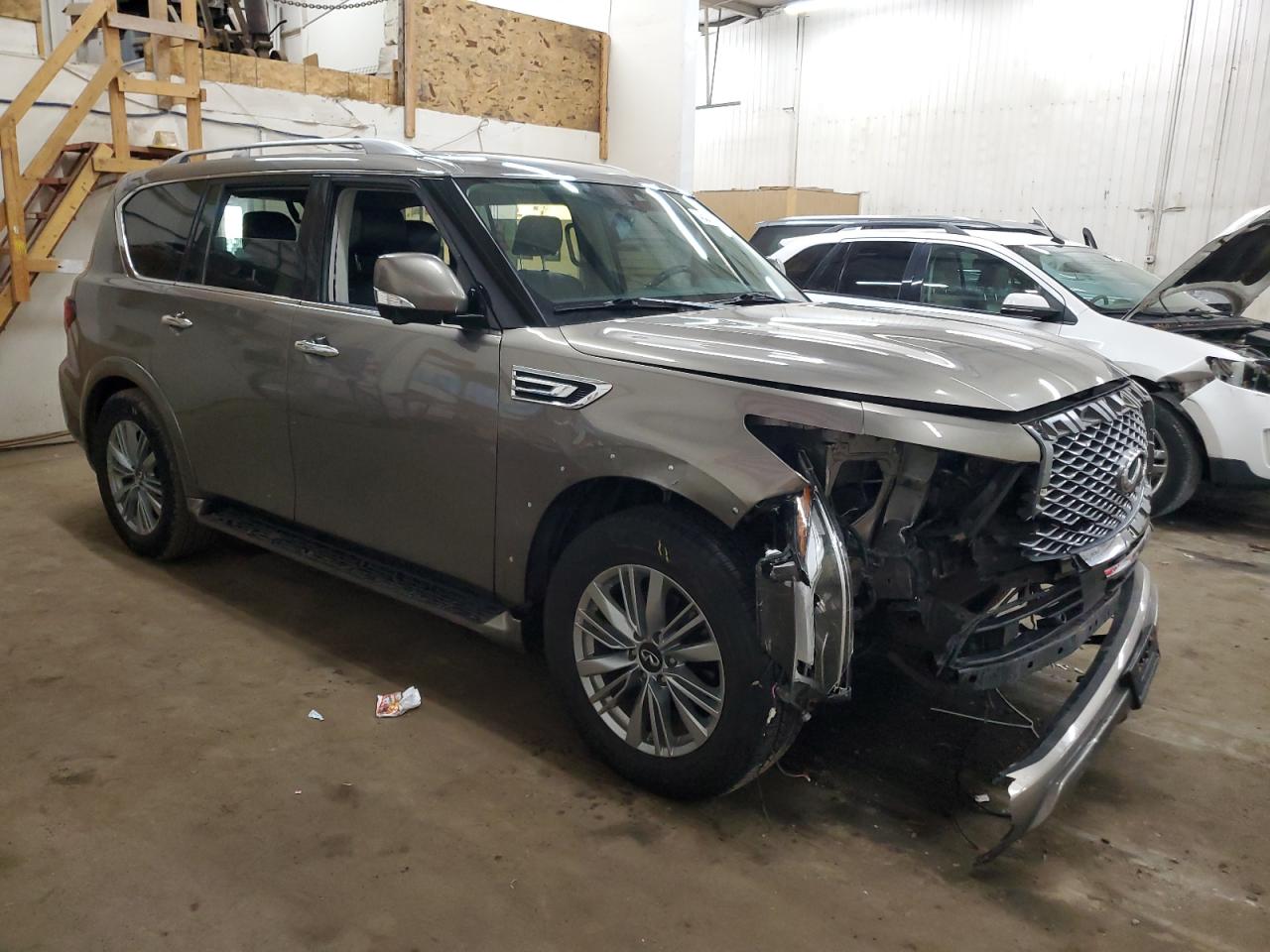 2019 Infiniti QX80 - Image 4
