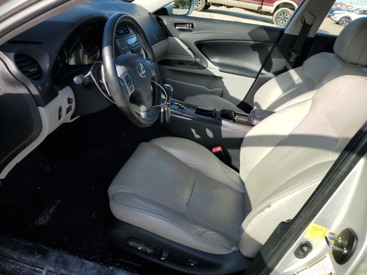 2012 Lexus IS - Image 7