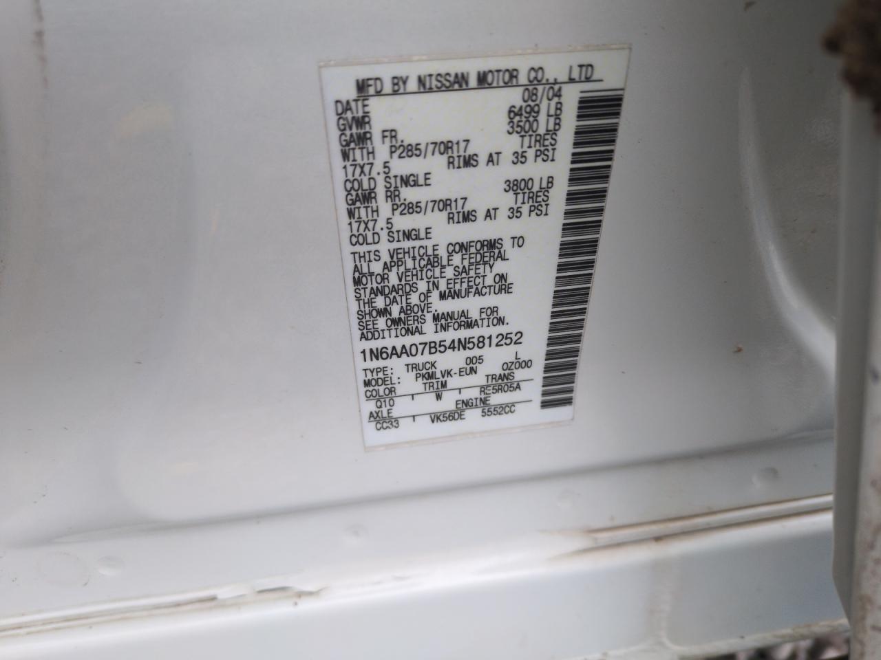 2004 Nissan Titan - Image 12