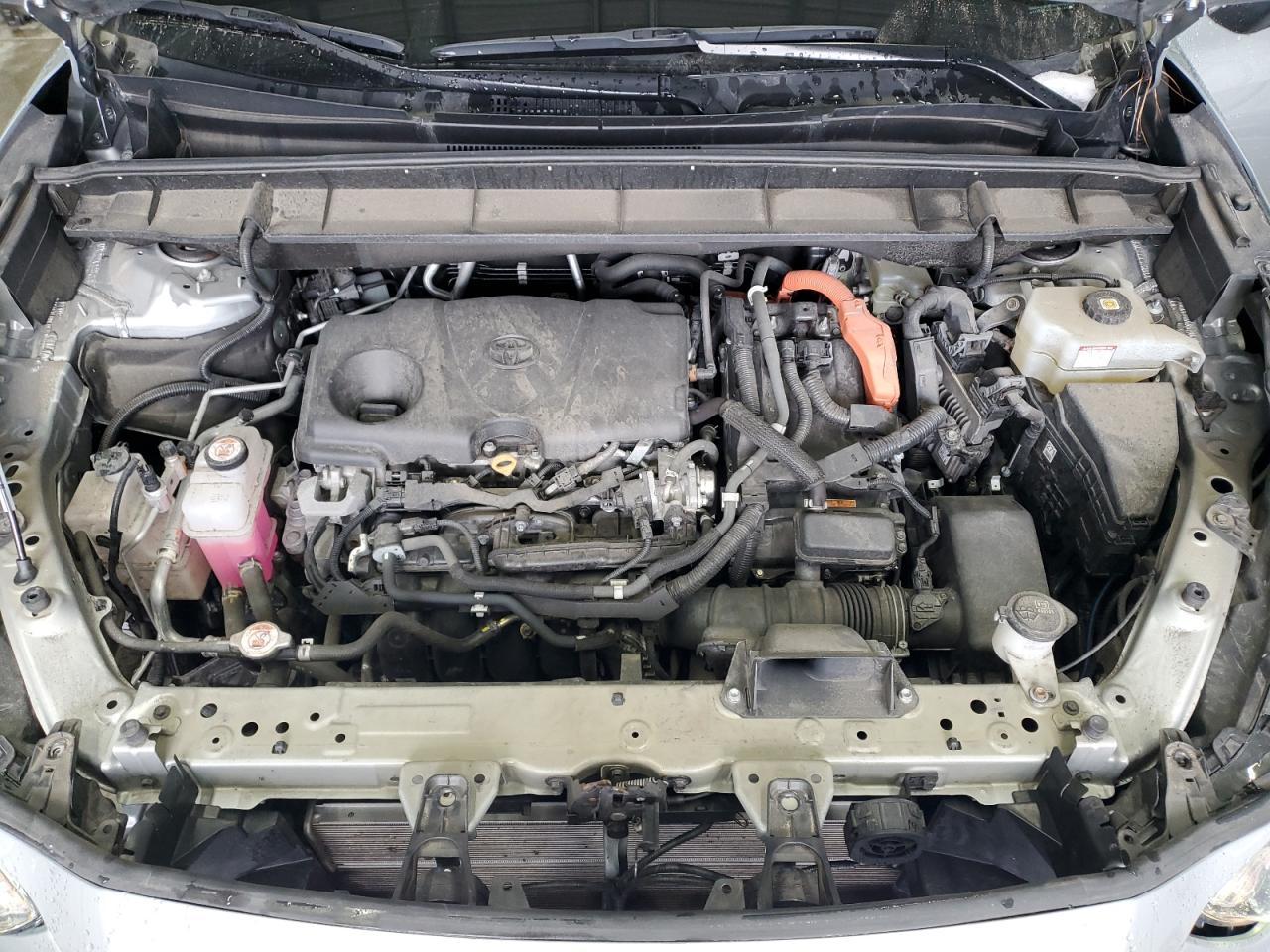 2022 Toyota Highlander - Image 12