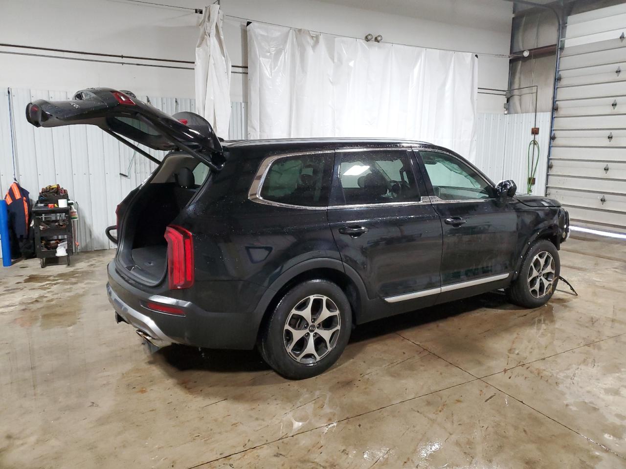 2020 Kia Telluride - Image 3