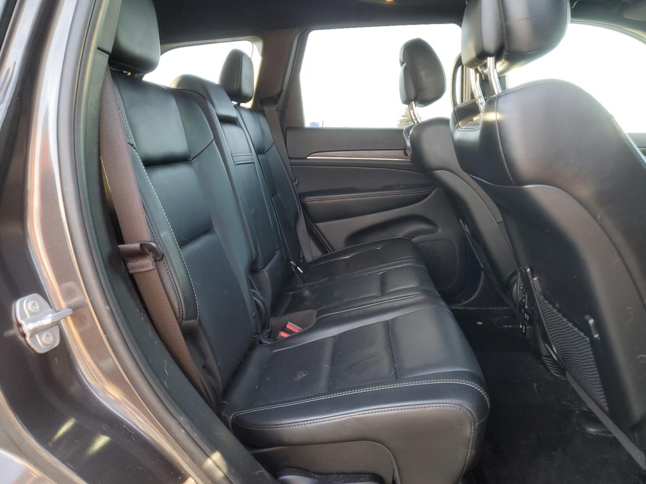 2021 Jeep Grand Cherokee - Image 11