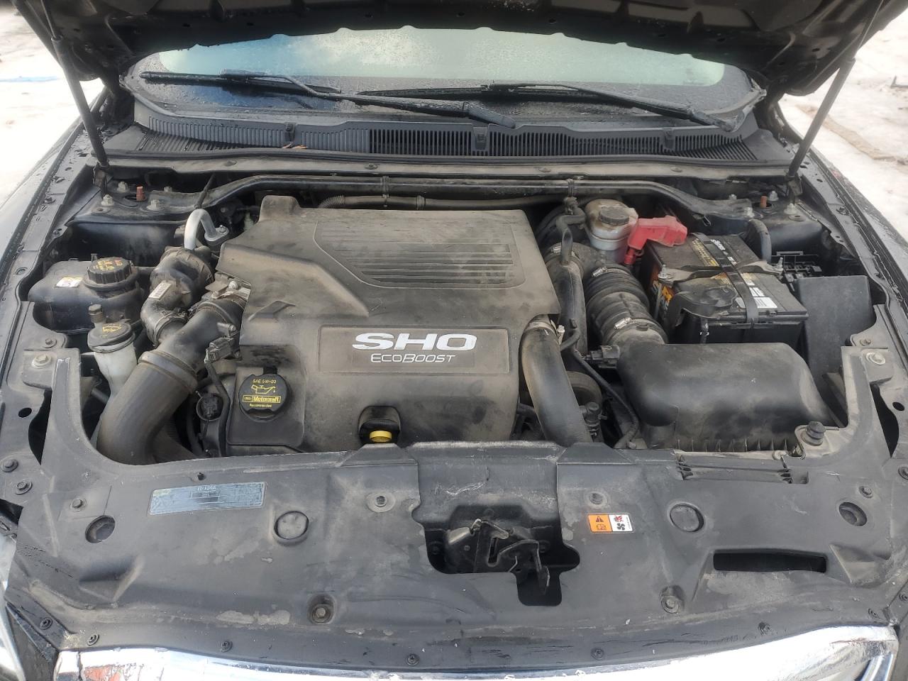 2010 Ford Taurus - Image 11