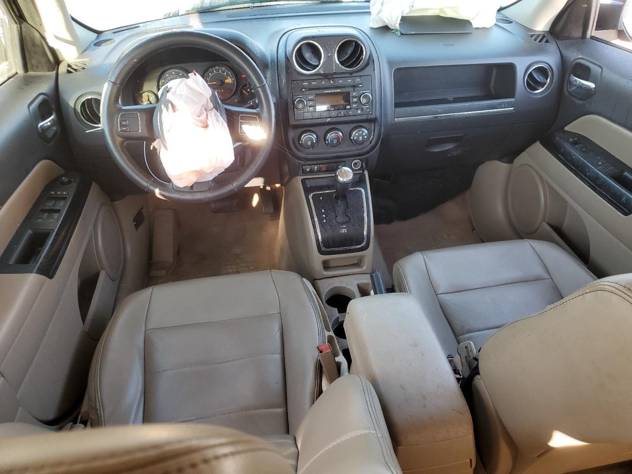 2014 Jeep Liberty (Patriot) - Image 8