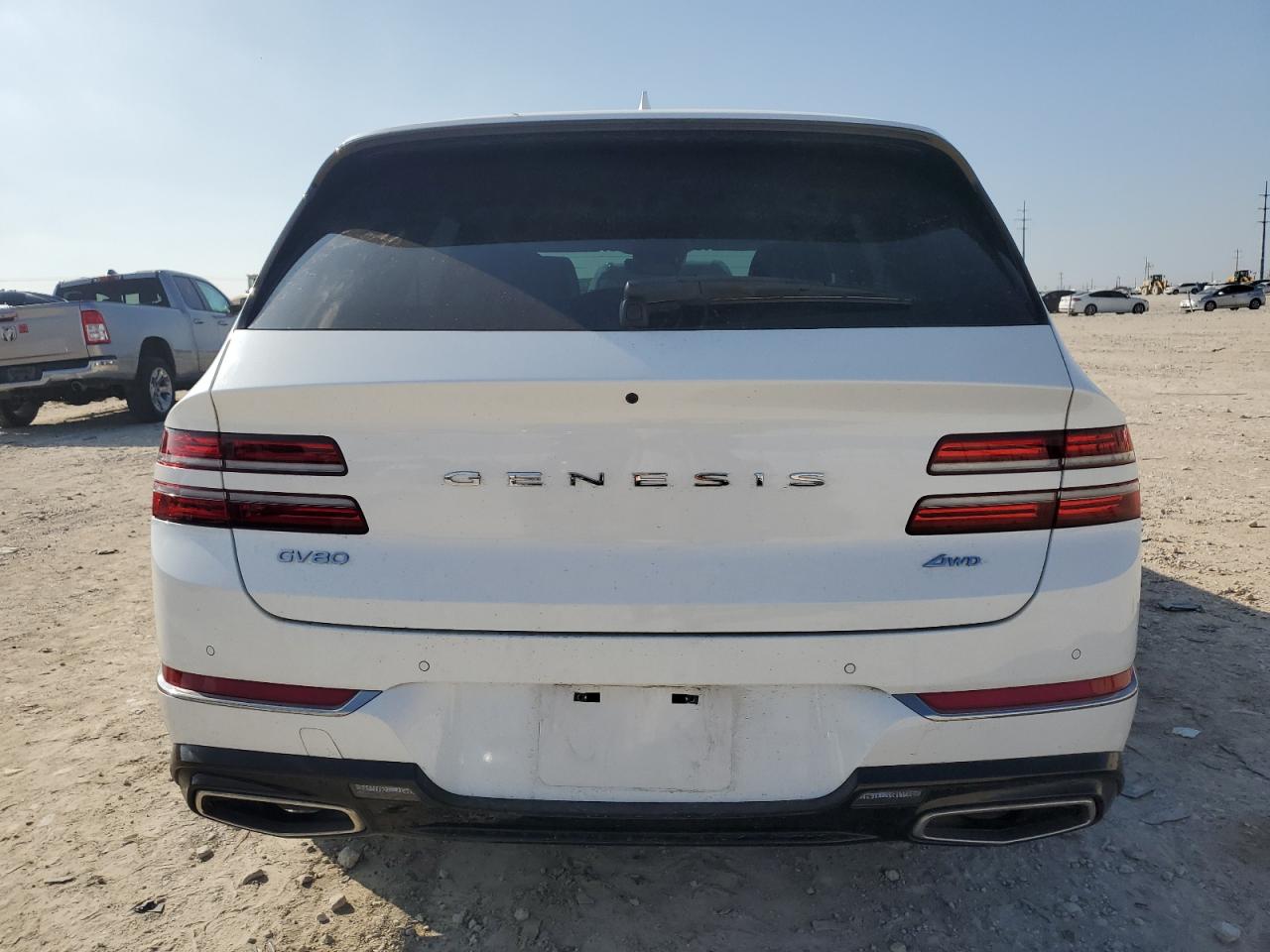 2024 Genesis GV80 - Image 6