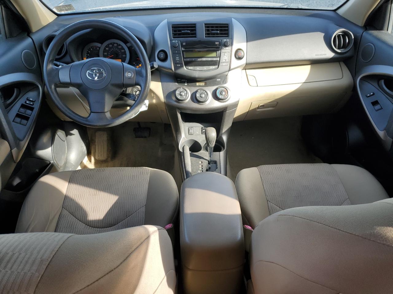 2011 Toyota RAV 4 - Image 8