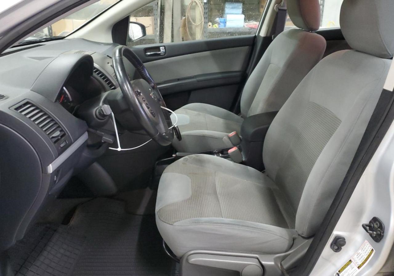 2012 Nissan Sentra - Image 7