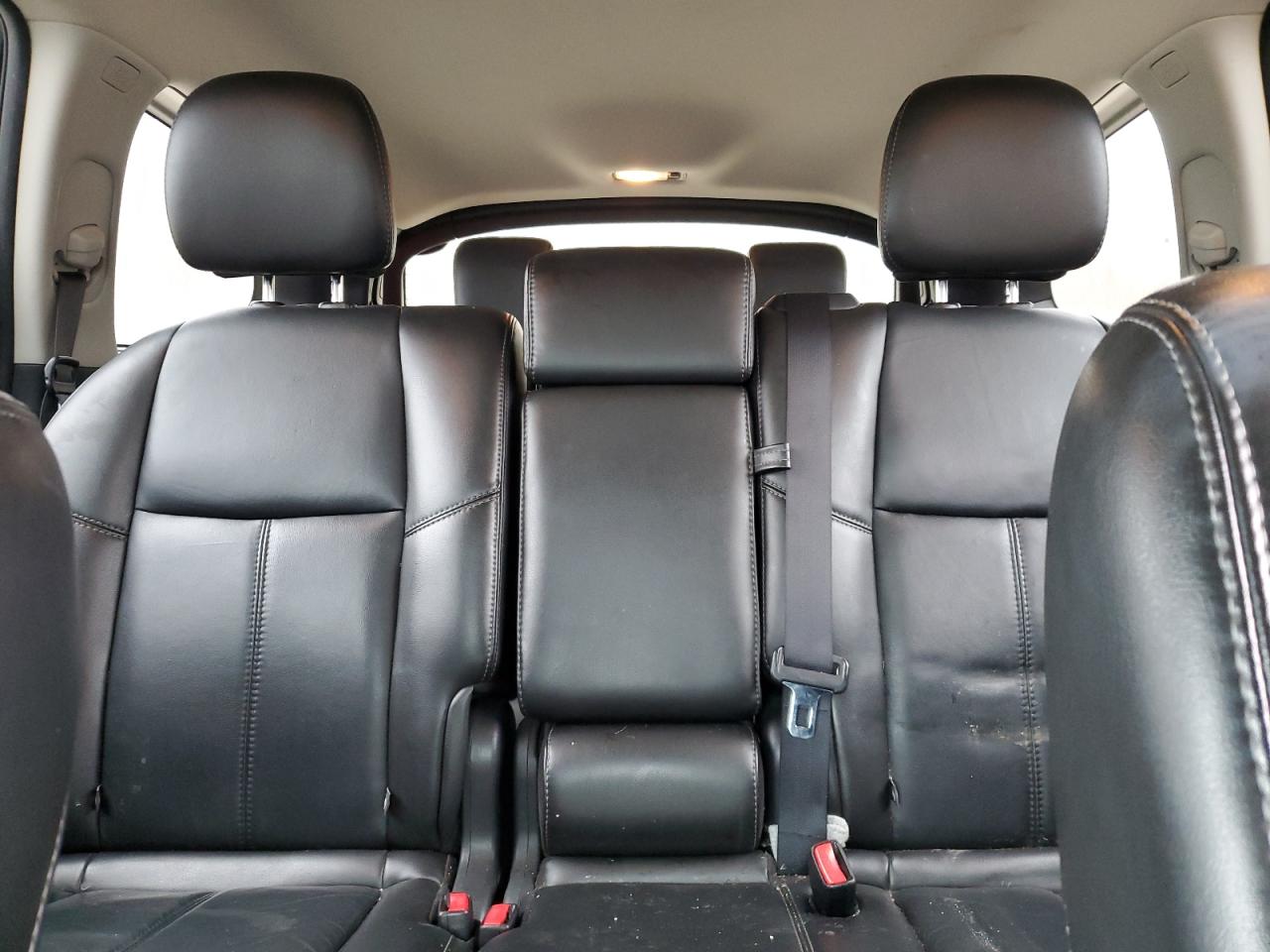 2014 Nissan Pathfinder - Image 10