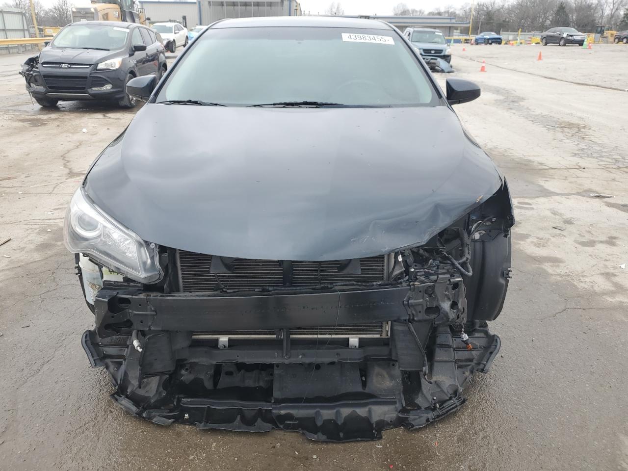 2016 Toyota Camry - Image 5