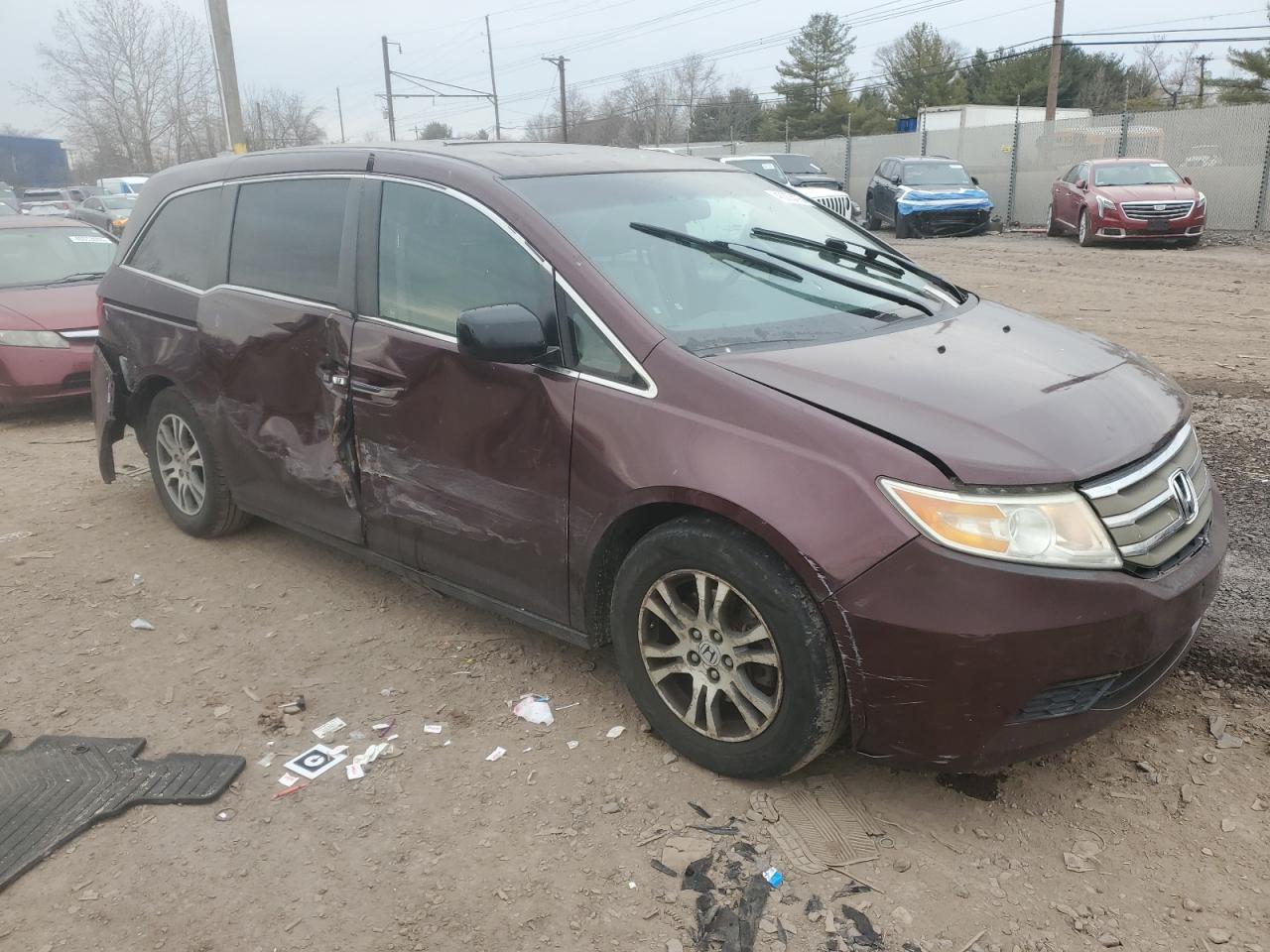 2011 Honda Odyssey - Image 4