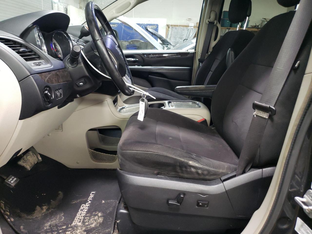 2011 Dodge Caravan - Image 7