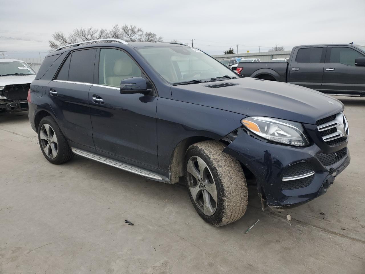 2018 Mercedes-Benz GLE - Image 4