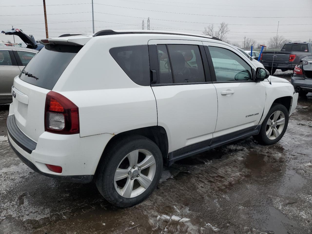 2014 Jeep Compass - Image 3