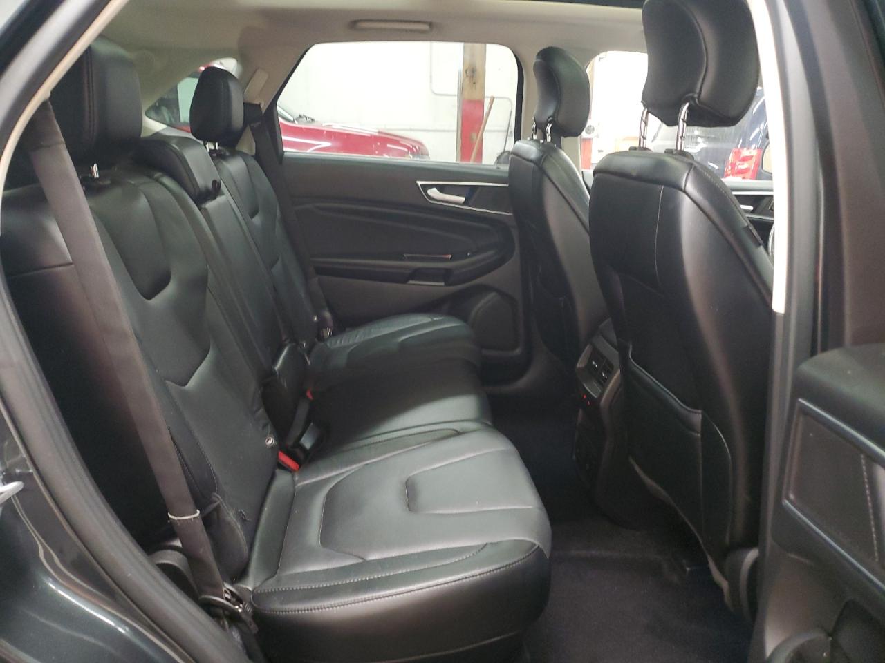 2015 Ford Edge - Image 11