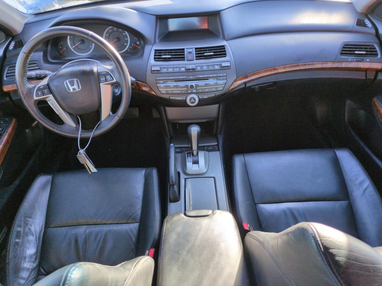 2012 Honda Accord - Image 8