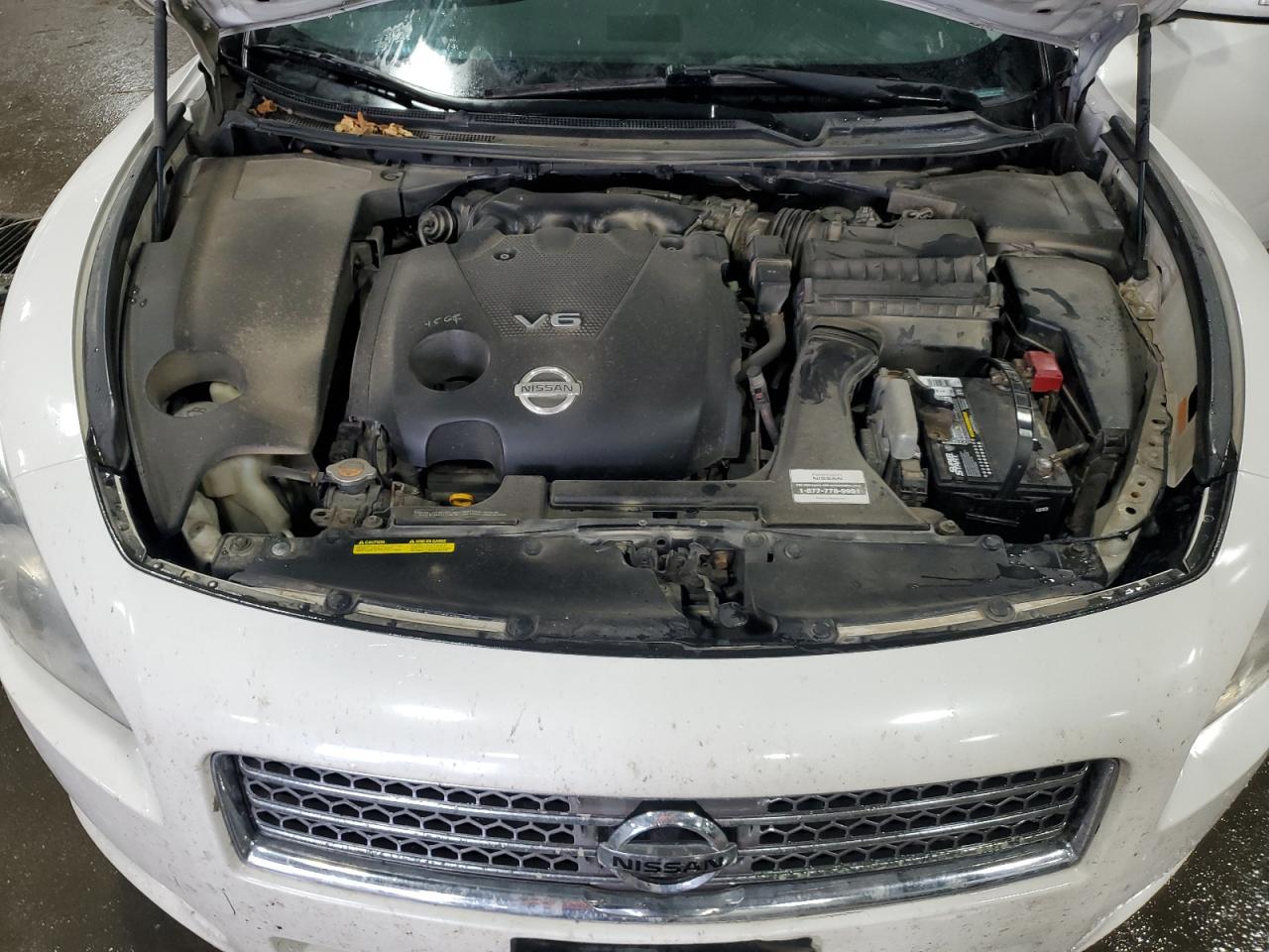 2009 Nissan Maxima - Image 11