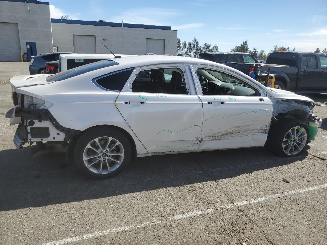 3FA6P0SU3LR132444 FORD FUSION 2020