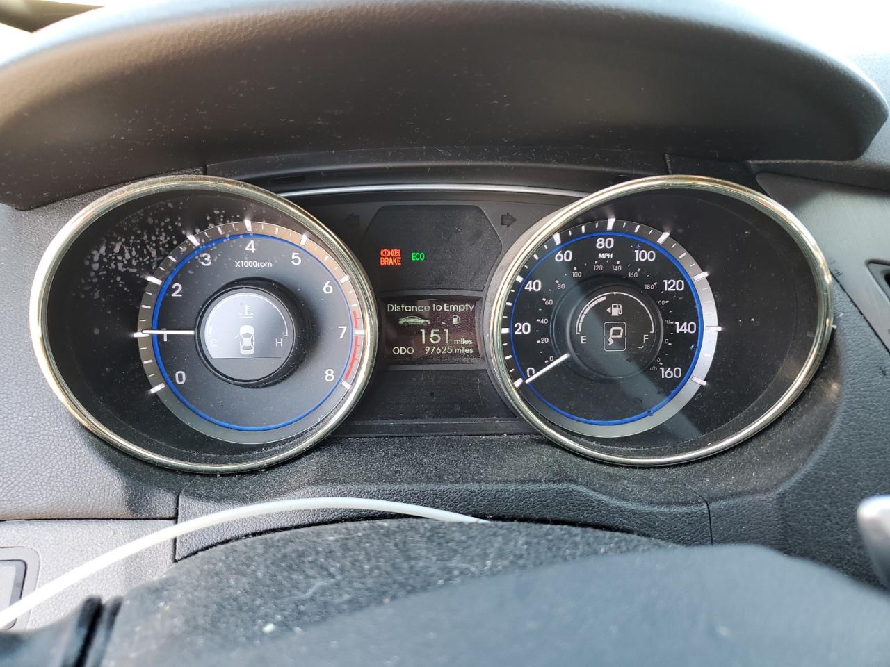 2012 Hyundai Sonata - Image 9