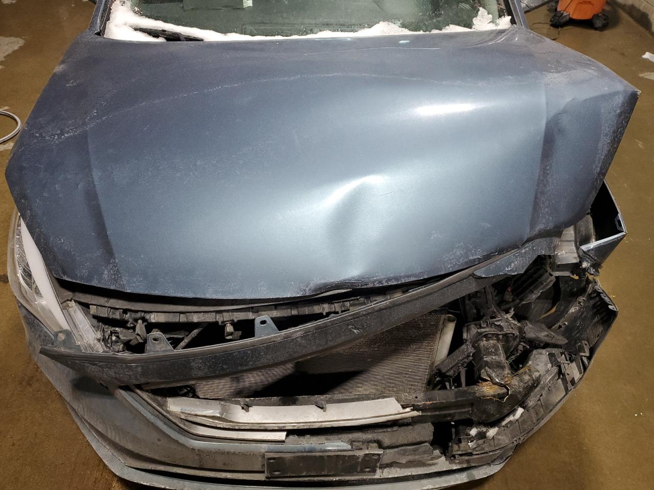 2015 Hyundai Sonata - Image 11