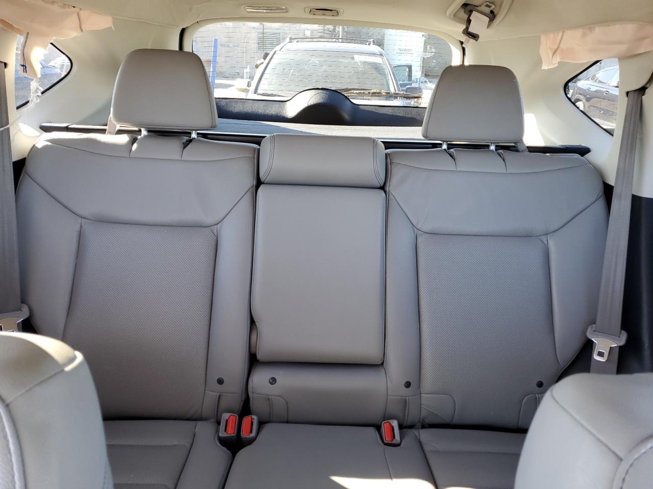 2015 Honda CR-V - Image 10