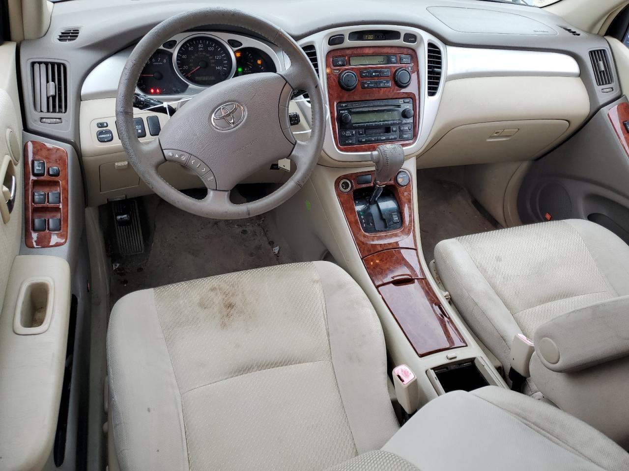 2005 Toyota Highlander - Image 8